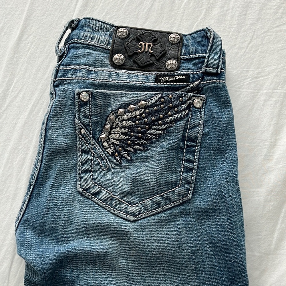 Miss Me Angel Wing Design